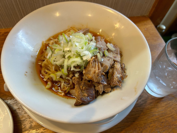 「辛油そば」@うえんで 喜多方店の写真