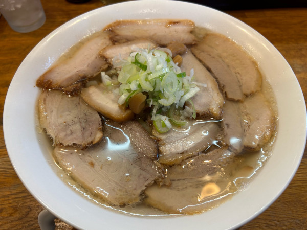 「会津山塩チャーシュー麺」@うえんで食堂の写真
