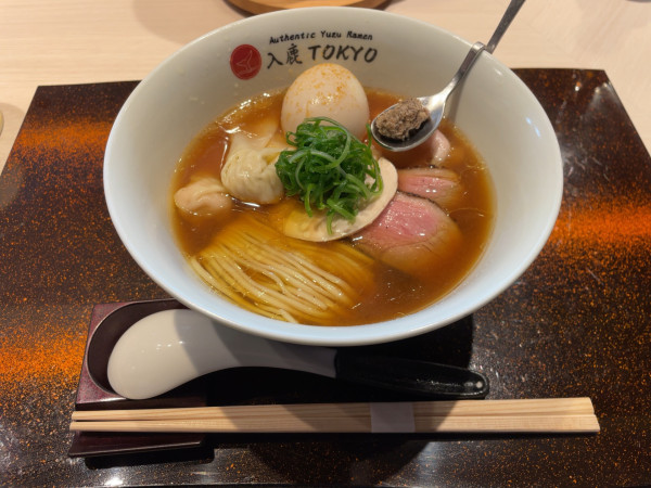 「特製ポルチーニ醤油らぁ麺2000円」@入鹿TOKYOの写真