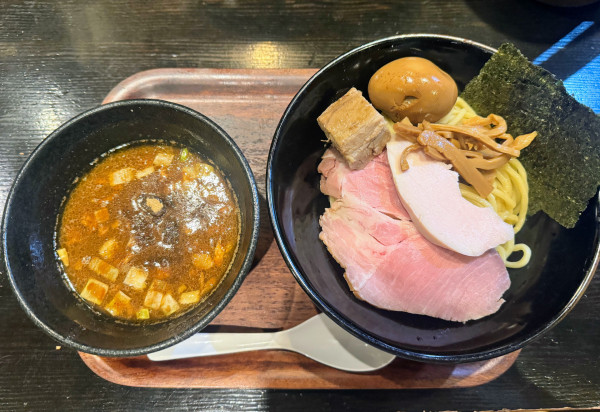 「特製濃厚魚介つけ麺」@つけ麺屋 しずく 夢の写真