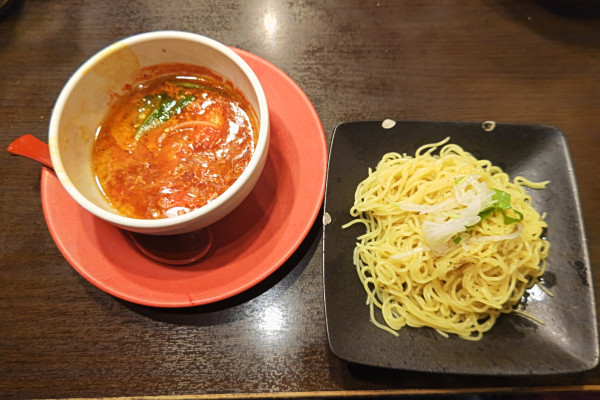 「とまとつけ麺」@真っ赤ならーめん とまこ 枚方市役所前店の写真