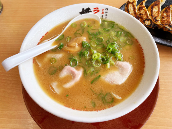 「ラーメン」@ラーメン 横綱 川越店の写真