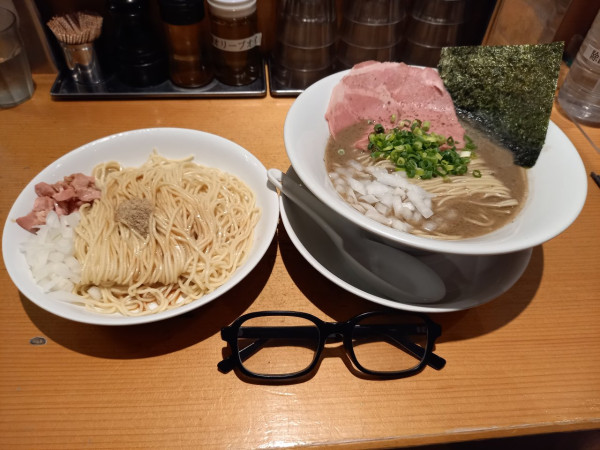 「バカニボ。替え玉。」@麺屋 まほろ芭の写真