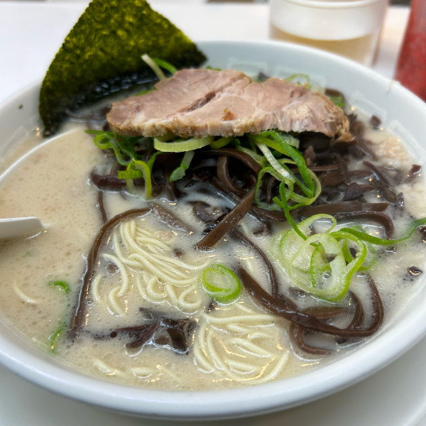 「らーめん」@博多天神 新橋2号店の写真