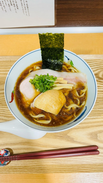 「醤油らーめん」@らーめん亭 ひなり竜王の写真