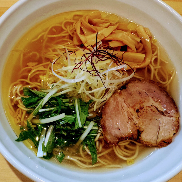 「塩らぁ麺 880円」@らぁ麺 いがっぺの写真