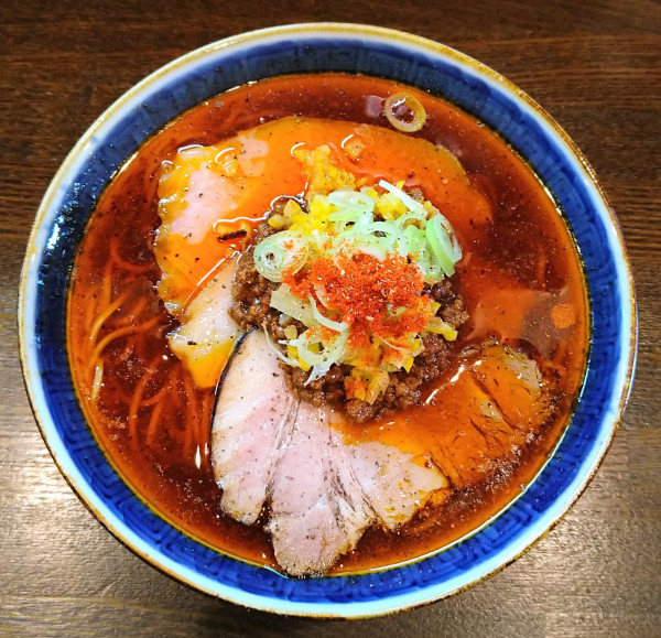 「酸辣湯麺＋味付き替え玉(酸辣湯麺)【冬季限定】」@yagu-noodleの写真