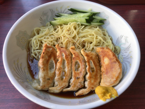 「ギョウザ冷メン」@まんぷく亭の写真