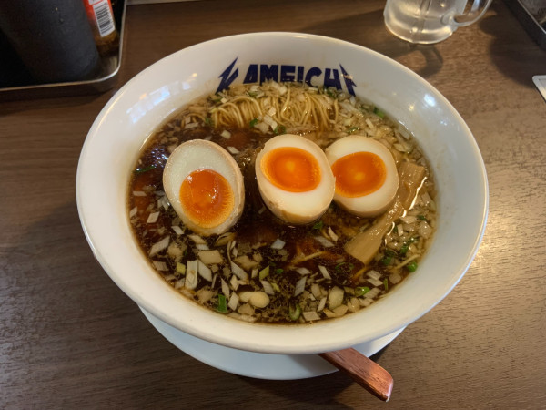 「醤油らーめん」@麺割烹 亀壱の写真