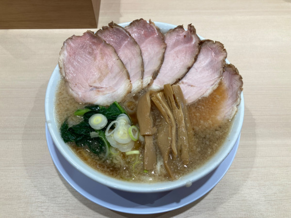 「チャーシュー背脂中華」@ラーメン みなみの写真