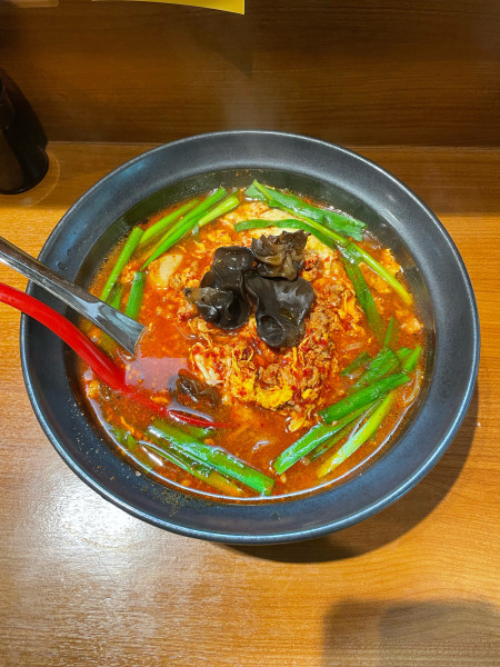 「5辛(1000円)太麺」@辛麺 椛の写真