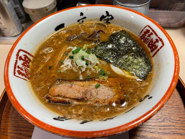 「ちゃっちゃBLACK¥980」@函館麺や 一文字 函館本店の写真