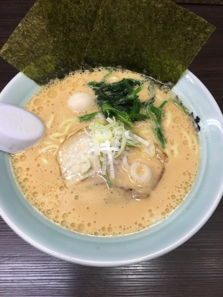 「味噌らーめん(680円)」@横浜家系ラーメン お茶の水 魂心家の写真