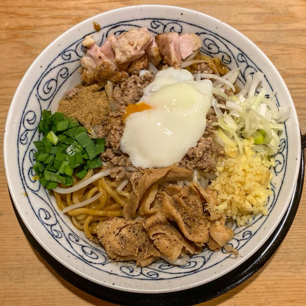 「白山味噌カレーまぜそば ¥1,200」@肉盛り味噌らーめん 侍倶楽部 赤羽駅前店の写真