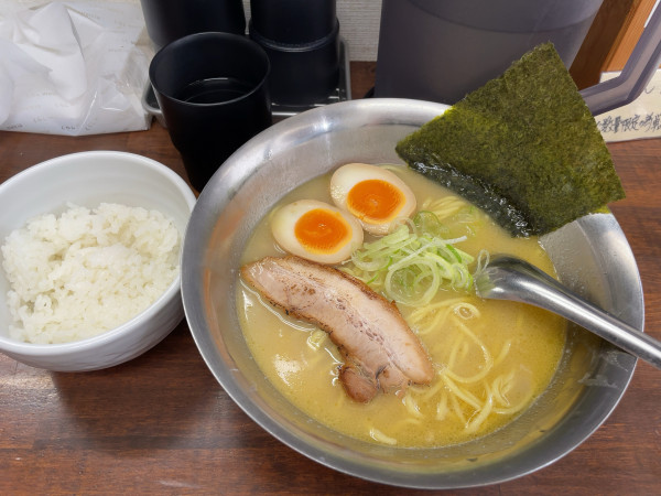 「味玉らーめん」@燦燦の写真