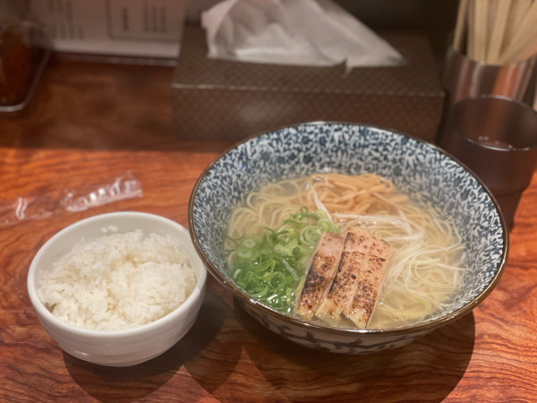 「あっさり鶏そば+替玉+ごはん」@鶏そば 一瑳の写真