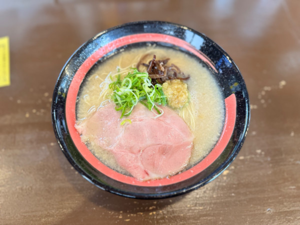 「ラーメン替玉セット(バリ)890円」@めん骨マンの写真