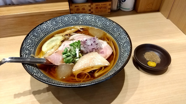 「冷製中華そば(950円)」@鴨と上州地鶏 中華そば 鷹の写真