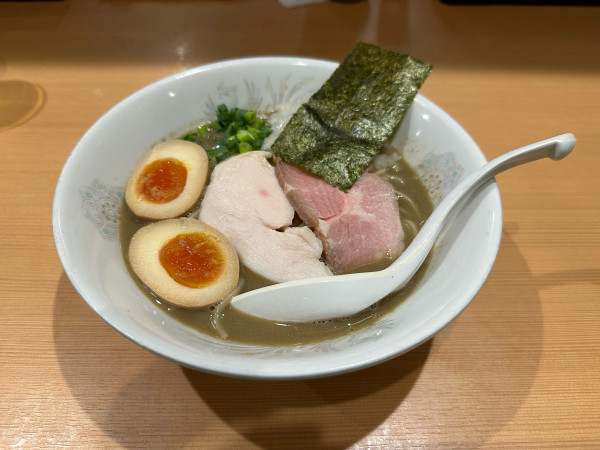 「濃厚煮干蕎麦」@北千住煮干中華蕎麦 かれんの写真