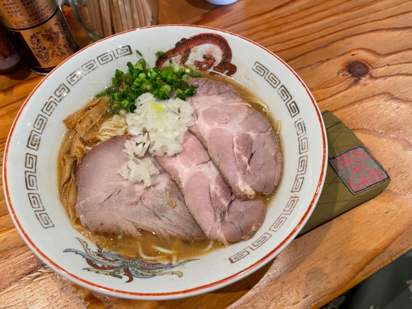 「チャーシュー濃厚煮干」@麺尊RAGE RENEGADESの写真