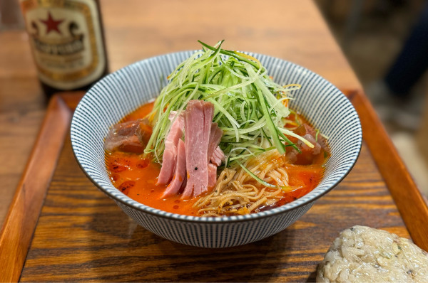 「辛い冷がけ ¥1200」@キッチンきらくの写真