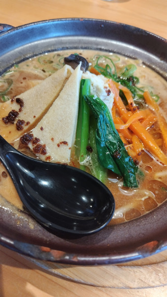 「信州味噌蔵ラーメン」@長野土鍋ラーメン たけさん 小布施店の写真