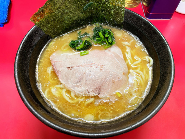 「ラーメン　770円」@横浜家系  一二三家の写真