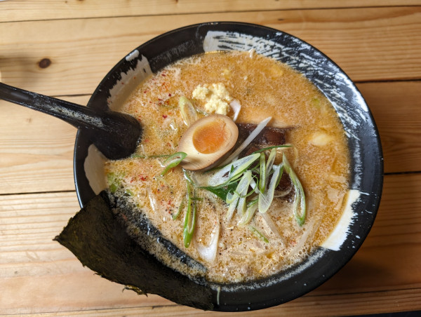 「焙煎特製味噌ラーメン」@らーめん一騎 千歳店の写真