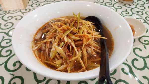 「辛味葱ラーメン 858円」@中華市場 悟空の写真