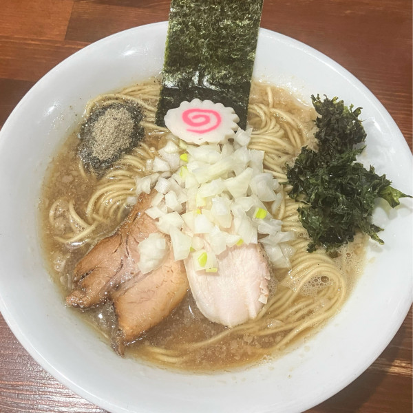 「背脂煮干1000円」@中華蕎麦 萌芽の写真