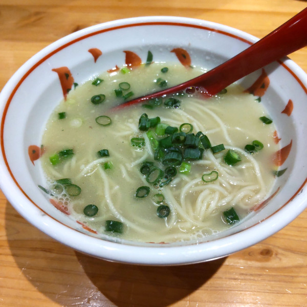 「塩鶏白湯らーめん（￥490）※」@南九州畜産卸売市場 なんちくの写真