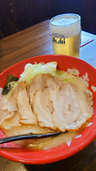 「チャーシュー麺（大盛、はりがね）」@百歩ラーメン 川口店の写真