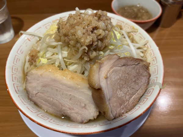 「大らーめん（400g）＋豚カス入り別皿アブラ」@麺処 ほん田 東十条店の写真