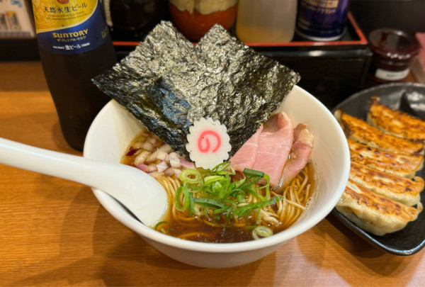 「焼鯵煮干しらぁ麺 ¥950」@らぁ麺半七 和田町店の写真