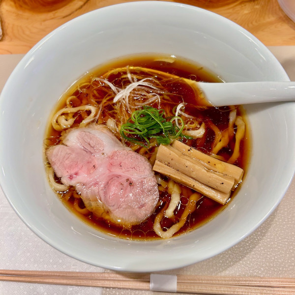 醤油らーめん（1300円）