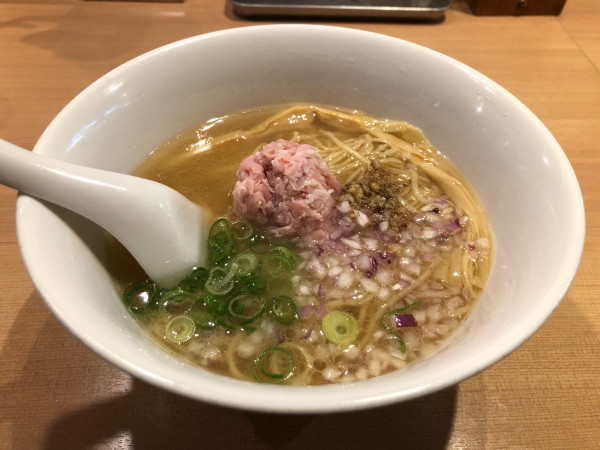 「金目鯛らぁ麺」@らぁ麺 鳳仙花の写真