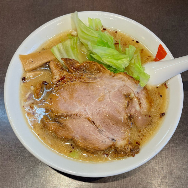 「鯛あら出し 醤油らー麺（850円）」@麺人佐藤の写真
