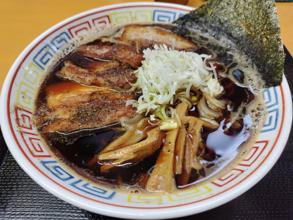 「溜まりＢＬＡＣＫ」@麺処 象山屋の写真