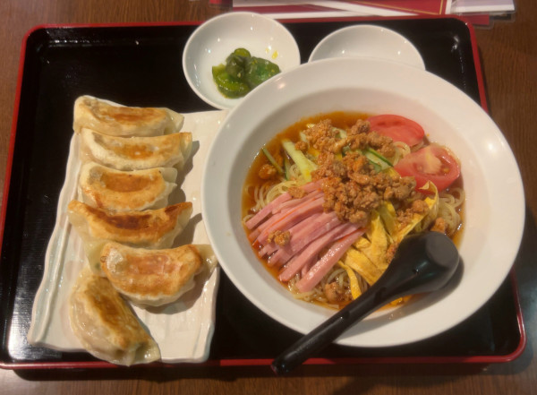 「台湾冷麺＋焼き餃子セット」@八福の写真