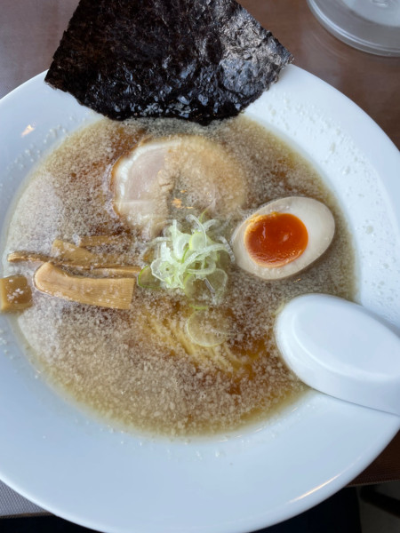 「鯛だし醤油（こってり）」@麺舞 杉のやの写真