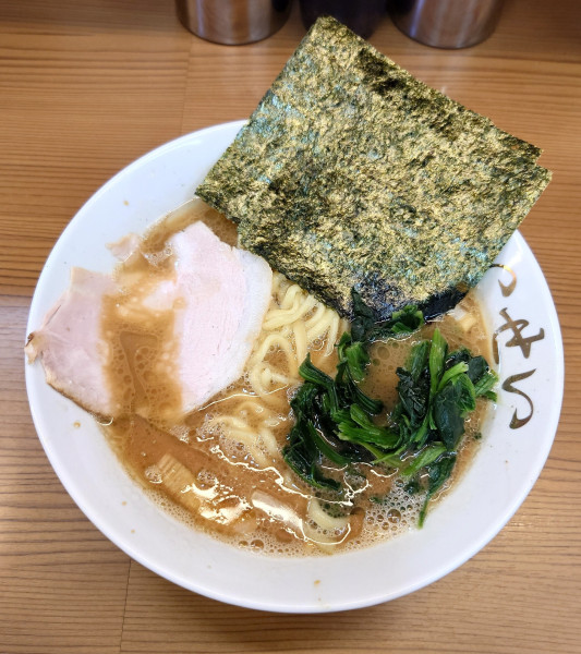 「ラーメン(麺少なめ、850円)」@麺家 たいせいの写真