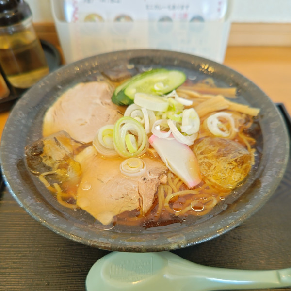 「冷たいらーめん【夏季限定】」@やまとや 本店の写真