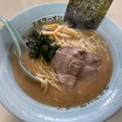 ラーメン　￥７００
