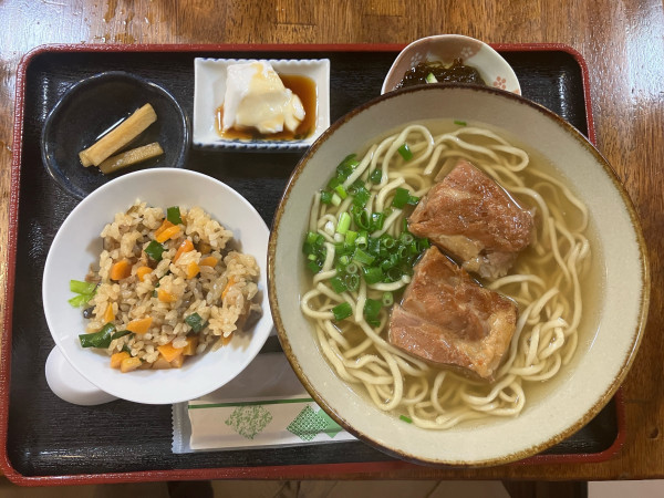 「本ソーキセット」@屋宜家の写真