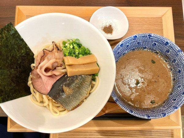 「鰊つけ麺＋セット（唐揚げネギポン酢3個＋ごはん）」@三代目 善平の写真
