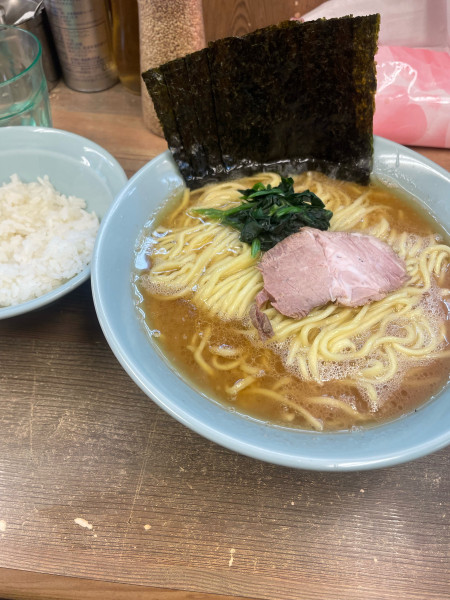 「中らーめん」@横浜らーめん 渡来武の写真