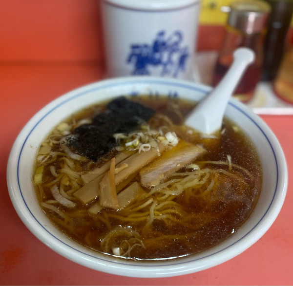 「ラーメン400円他」@高社楼の写真