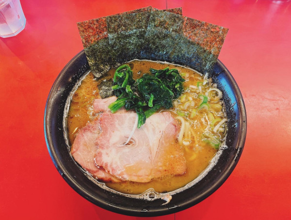 「ラーメン」@横浜ラーメン とんこつ家 鹿島店の写真