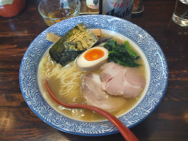 「濃厚鶏白湯らーめん(塩味)¥1000+瓶ビール¥550-」@らーめん詩の写真