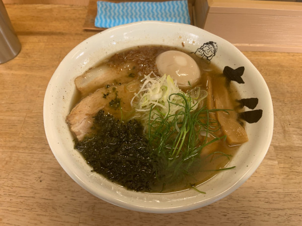 「魚介ラーメン」@麺 大仏の写真